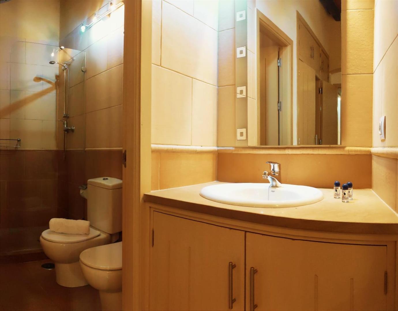 Apartamento Familiar Juramento Cordova Esterno foto